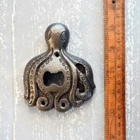 Octopus Bottle Opener – Wall Mounted Cast Iron Bar Accessory