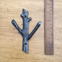 Tree Coat Hook – Double Hook Cast Iron Wall Hanger (85mm x 140mm)